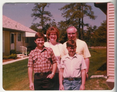 1982 whole family